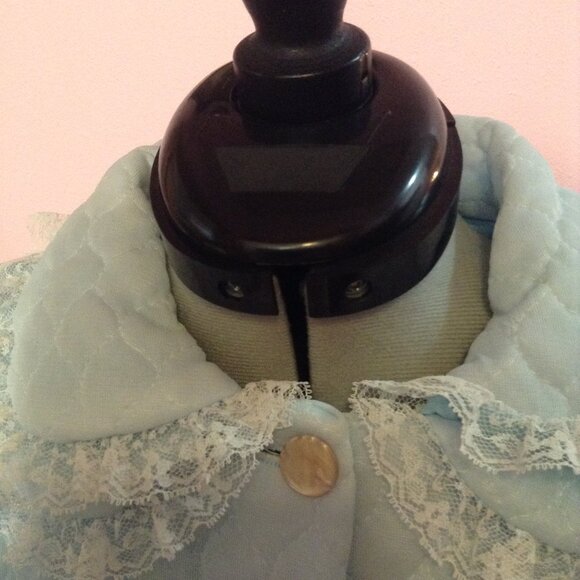 Vintage Light Blue Quilted Sleepwear Top - Picture 3 of 3